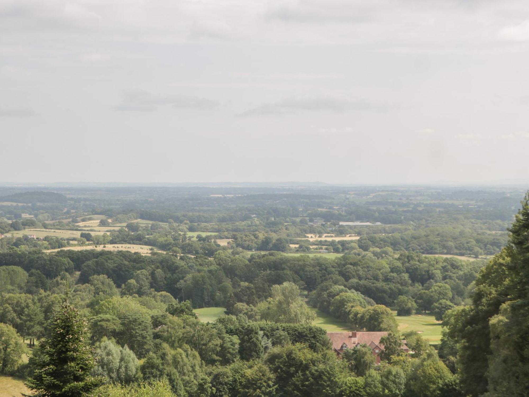 Amazing View Διαμέρισμα Malvern Wells Εξωτερικό φωτογραφία